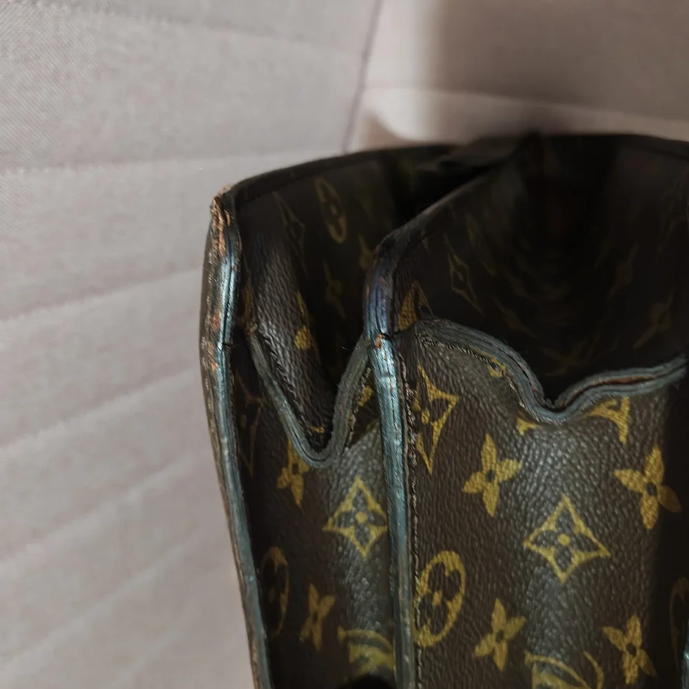 Louis Vuitton Brown Monogram Men's Briefcase - Picture 7 of 15